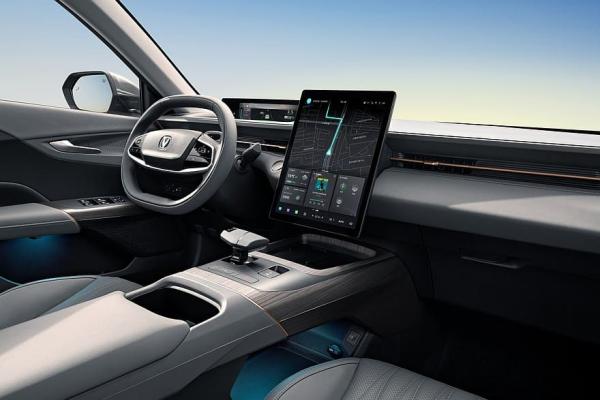 Старт продаж нового седана Changan Lamore